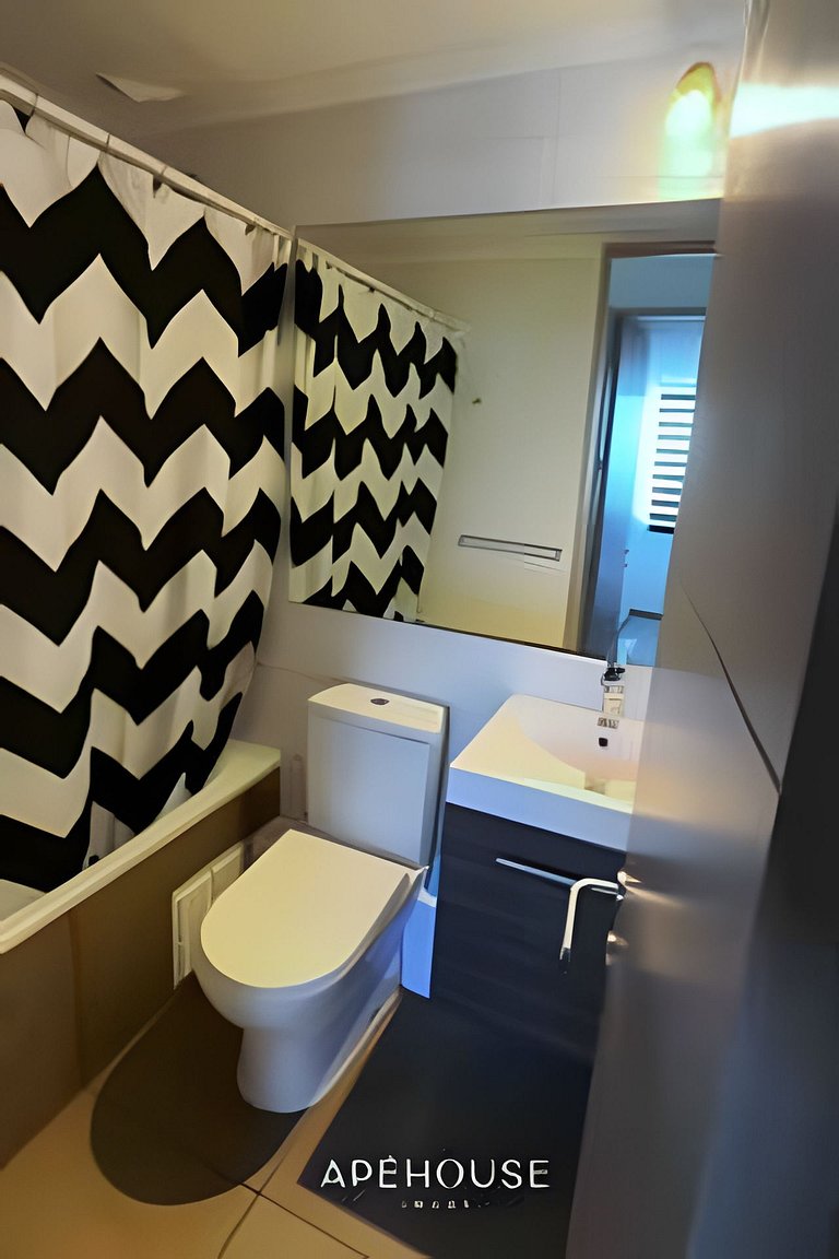 Jardines con vista al mar