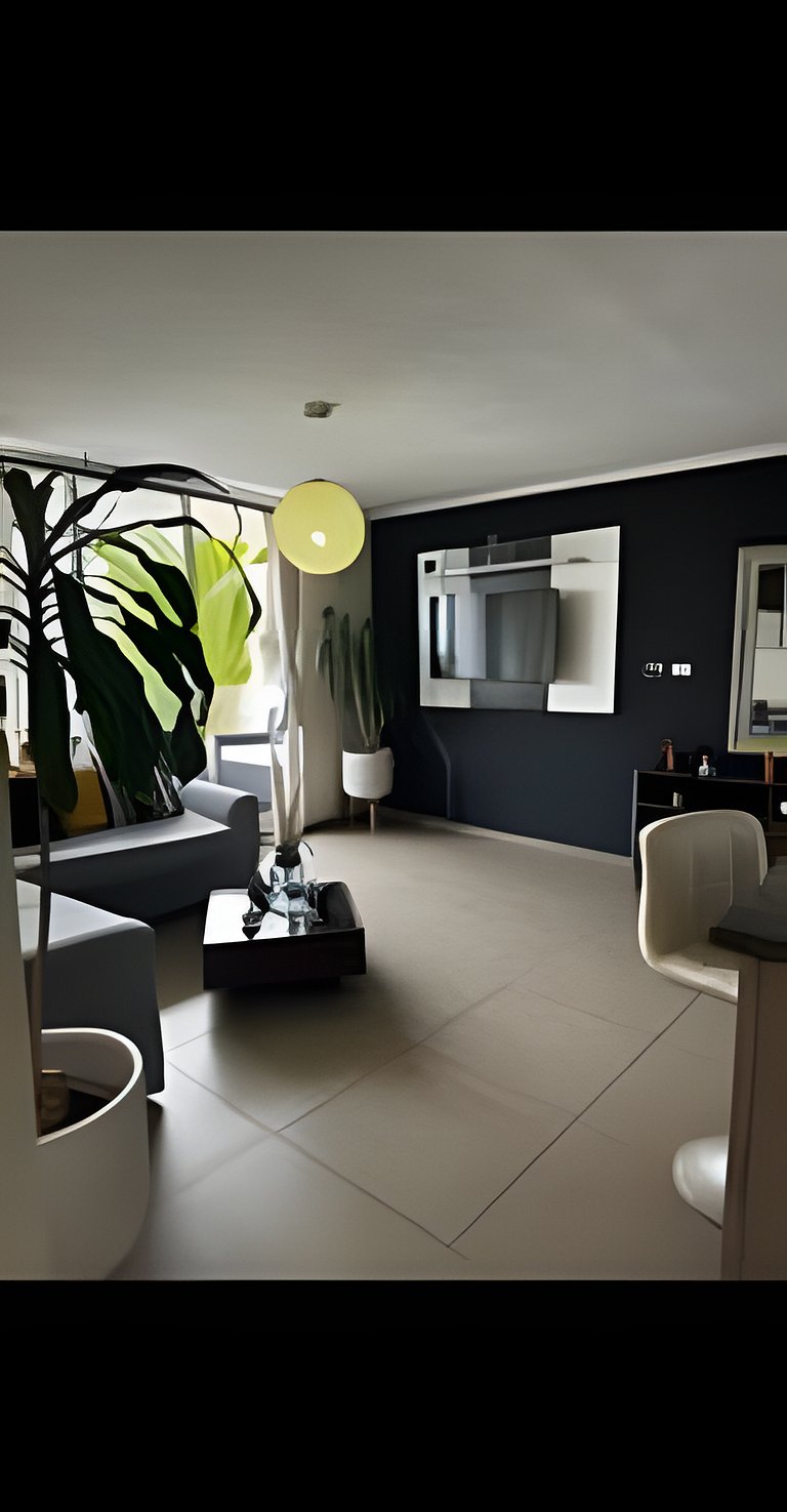 Jardines con vista al mar