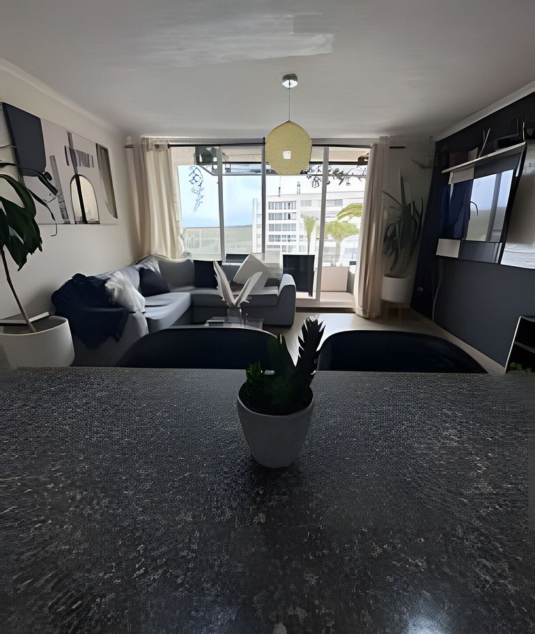 Jardines con vista al mar