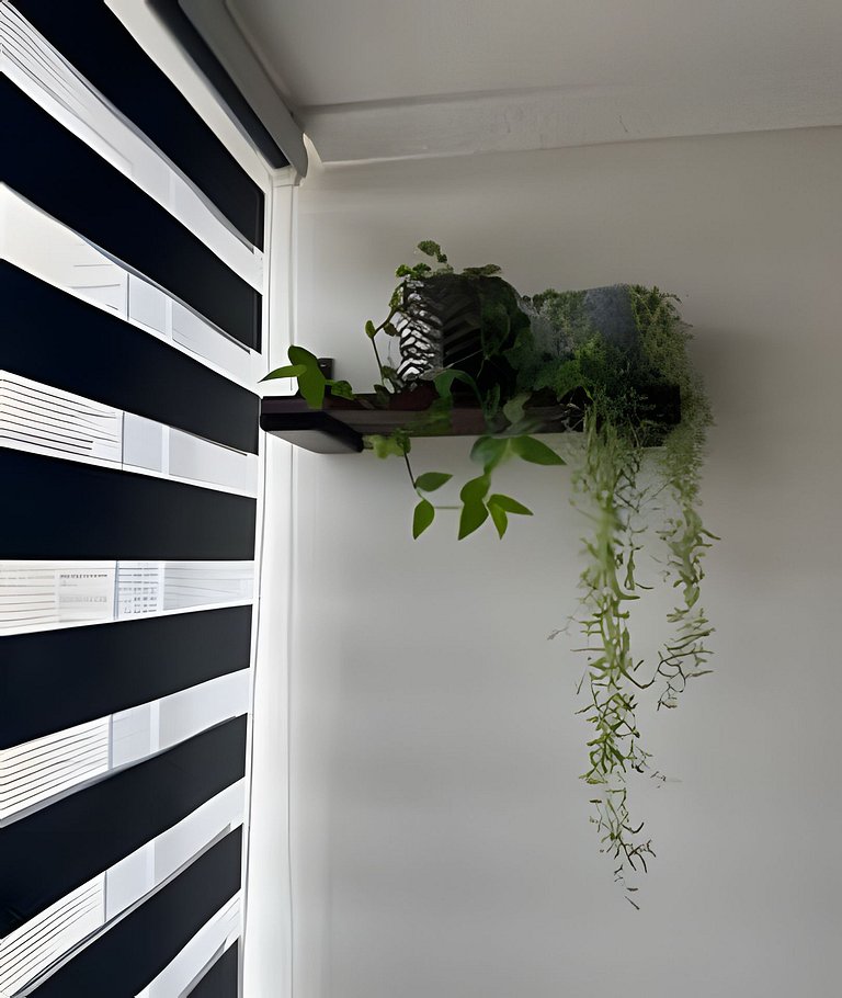 Jardines con vista al mar