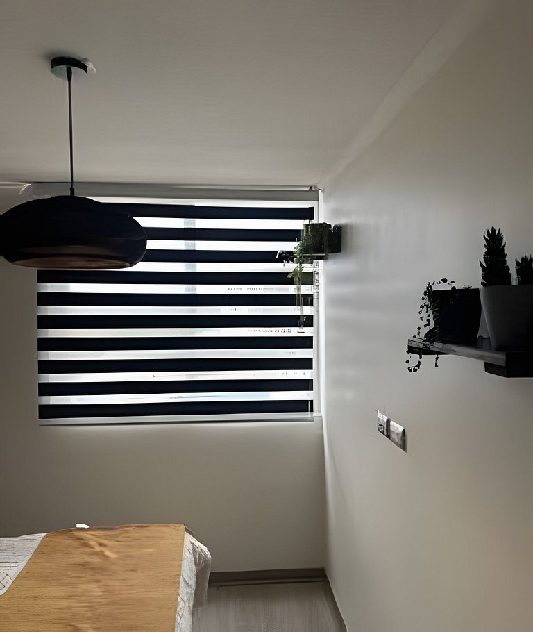 Jardines con vista al mar