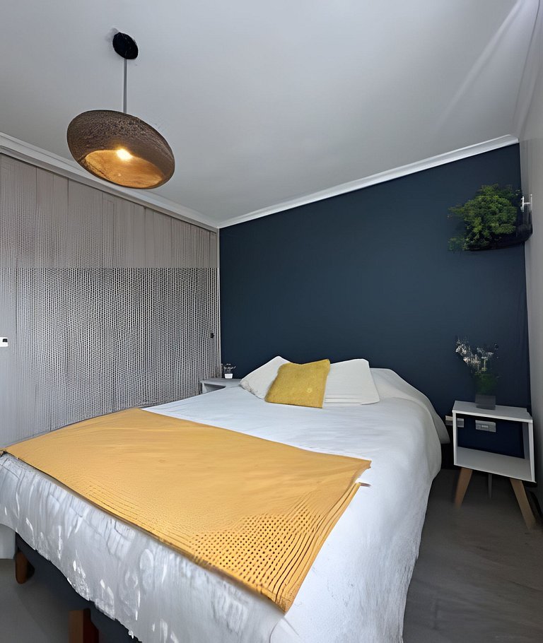 Jardines con vista al mar