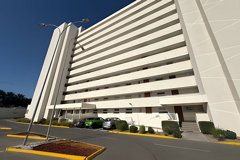 Alojamiento piscina con olas 403