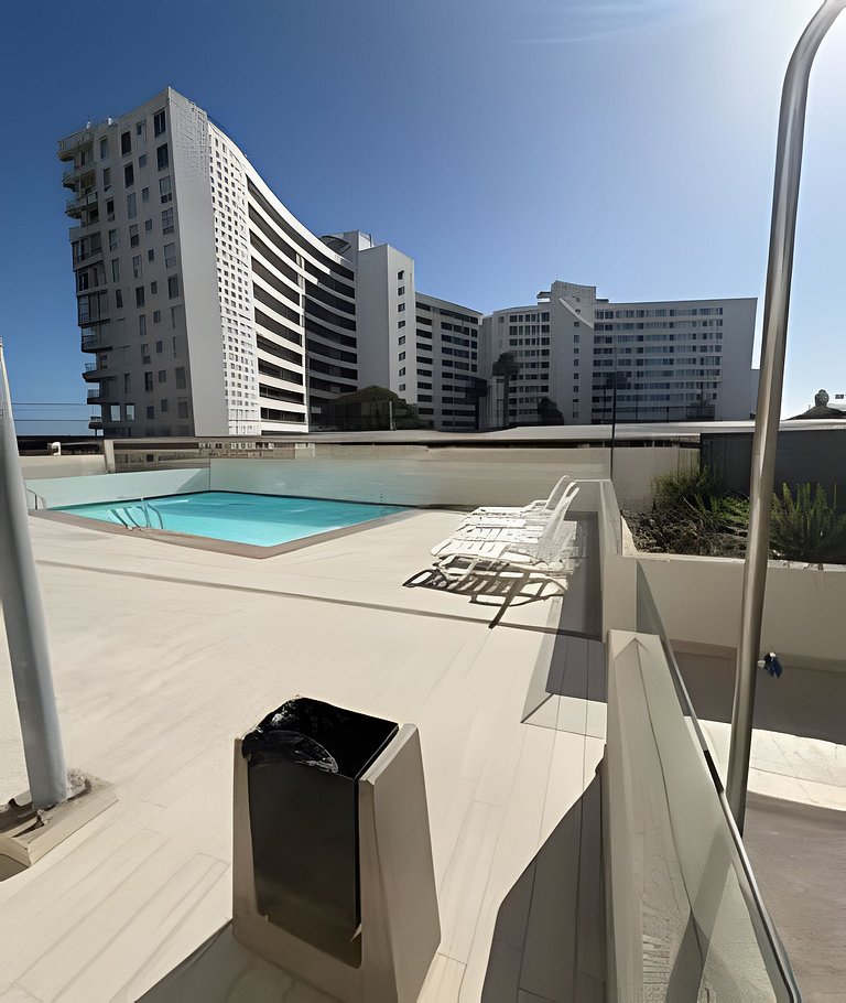 Alojamiento piscina con olas 403