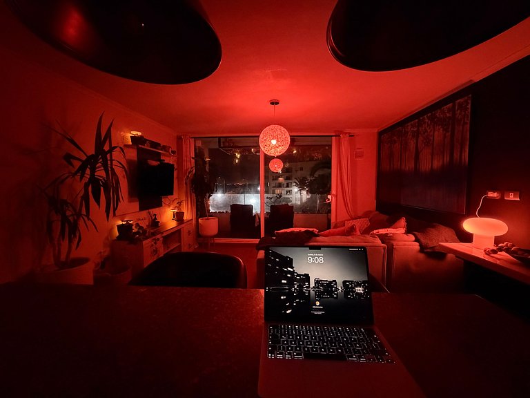 Jardines con vista al mar