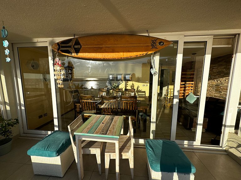 Laguna del Mar, C208