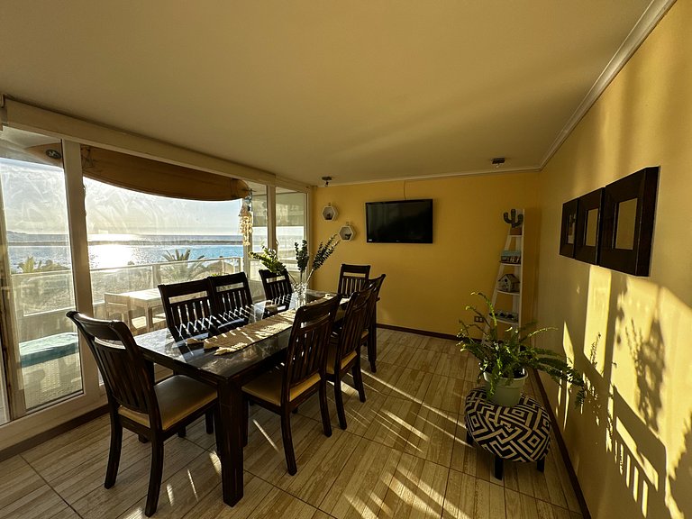 Laguna del Mar, C208