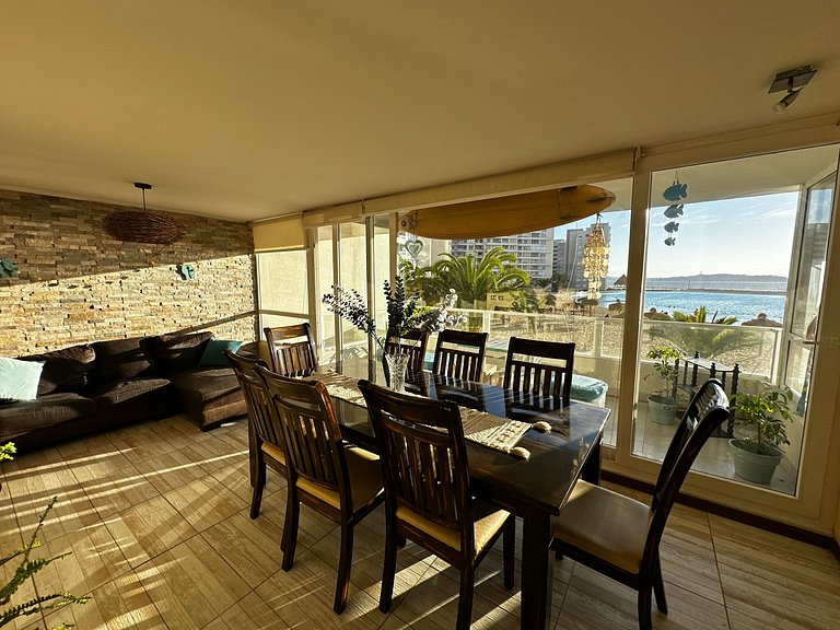 Laguna del Mar, C208