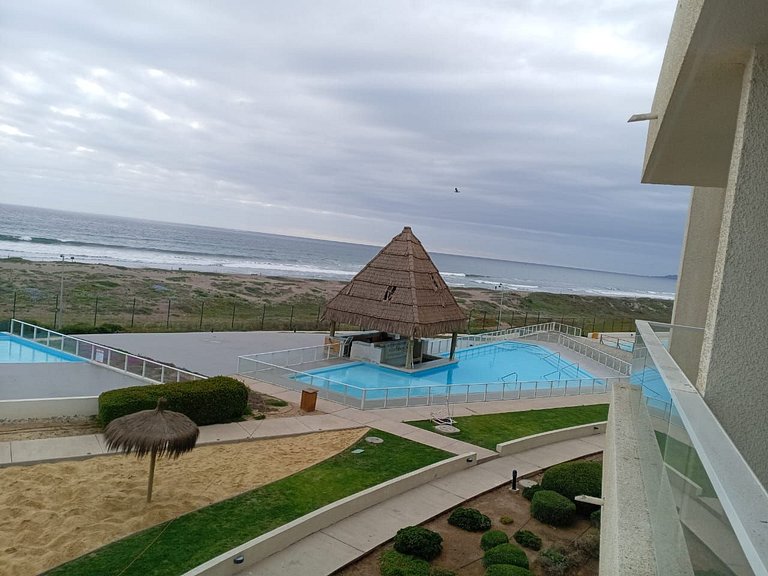 Laguna playa arrecife 1017